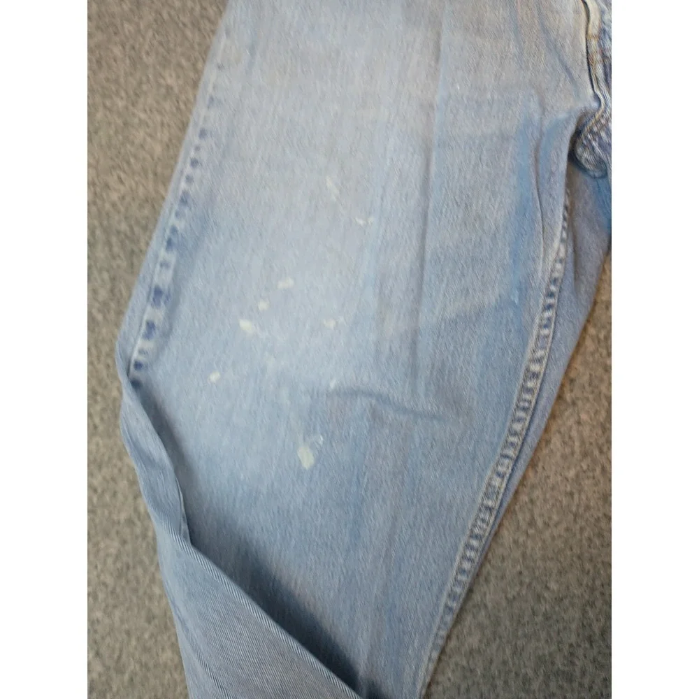 Levis 550 Relaxed Fit Jeans Mens 38x27 Light Wash Blue Denim Distressed Tapered